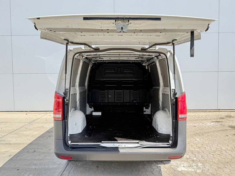 Väike kaubik Mercedes-Benz Vito 116 CDI L2H1 Lang Automaat Airco Cruise Control Led Camera Omvormer Stoelverwarming: pilt 11