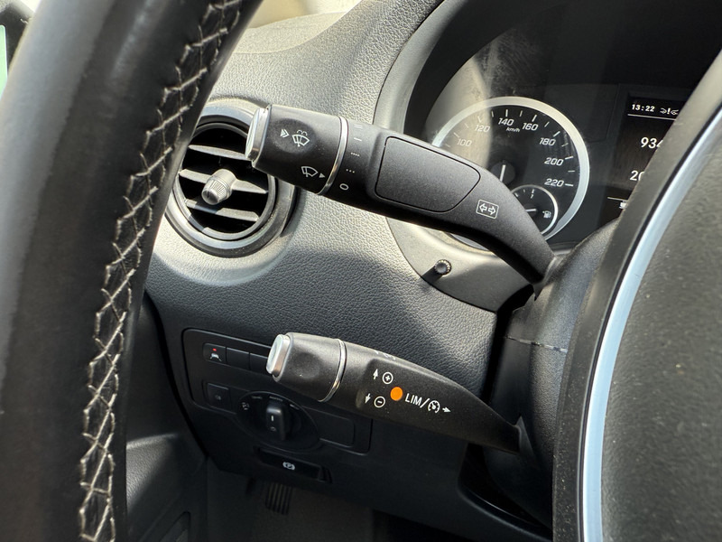 Väike kaubik Mercedes-Benz Vito 116 CDI L2H1 Lang Automaat Airco Cruise Control Led Camera Omvormer Stoelverwarming: pilt 19