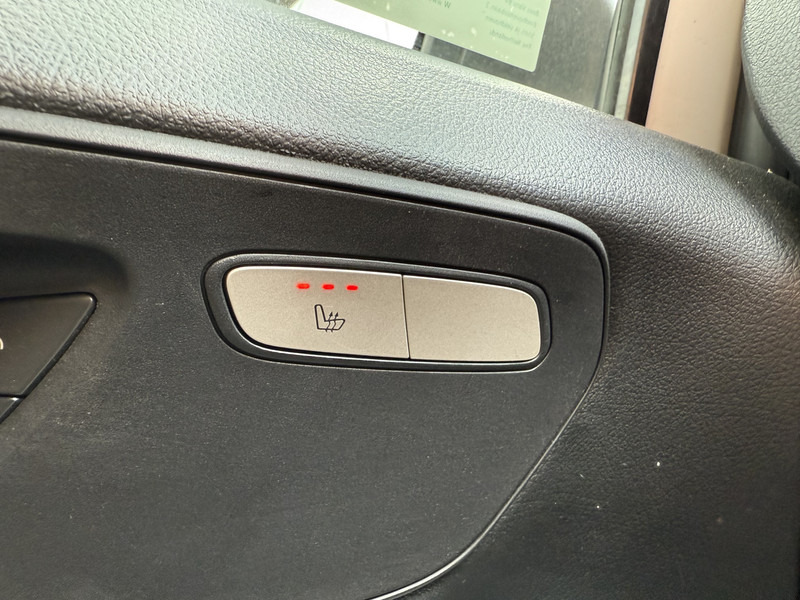 Väike kaubik Mercedes-Benz Vito 116 CDI L2H1 Lang Automaat Airco Cruise Control Led Camera Omvormer Stoelverwarming: pilt 20