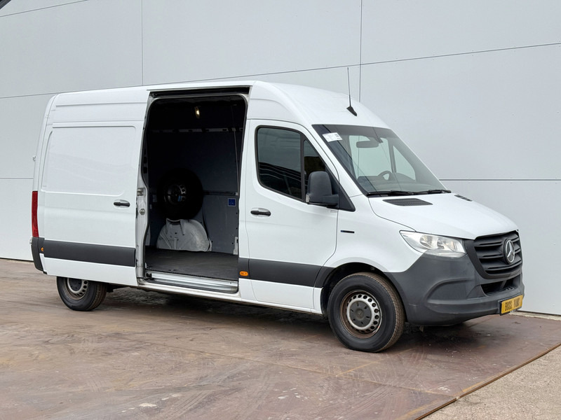 Mercedes-Benz eSprinter 312 - Binnenkort verwacht! L2H2 100% Elektrisch 55kWh 168km WLTP 80kw Snelladen Climate Control Camera Stoelverwarming - Kaubik, Elektrikaubik: pilt 5 Mercedes-Benz eSprinter 312 - Binnenkort verwacht! L2H2 100% Elektrisch 55kWh 168km WLTP 80kw Snelladen Climate Control Camera Stoelverwarming - Kaubik, Elektrikaubik: pilt 5