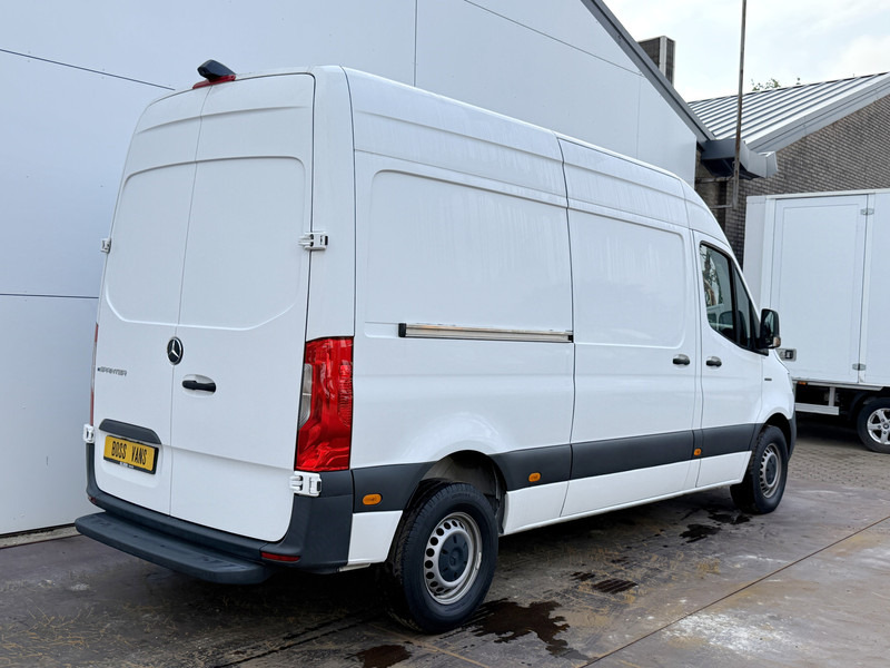 Mercedes-Benz eSprinter 312 L2H2 Elektrisch 41kWh 120pk Climate Control Camera Stoelverwarming - Kaubik, Elektrikaubik: pilt 3 Mercedes-Benz eSprinter 312 L2H2 Elektrisch 41kWh 120pk Climate Control Camera Stoelverwarming - Kaubik, Elektrikaubik: pilt 3