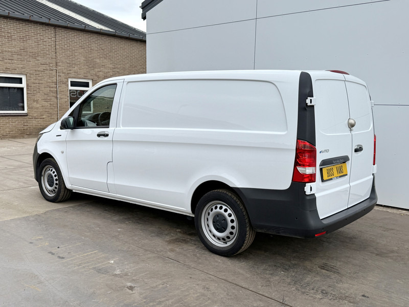 Mercedes-Benz eVito 112 66 kWh Elektrisch 66kWh 280km WLTP Snelladen Climate Control Cruise Control Camera Parkeersensoren voor achter Stoelverwarming - Väike kaubik, Elektrikaubik: pilt 2 Mercedes-Benz eVito 112 66 kWh Elektrisch 66kWh 280km WLTP Snelladen Climate Control Cruise Control Camera Parkeersensoren voor achter Stoelverwarming - Väike kaubik, Elektrikaubik: pilt 2