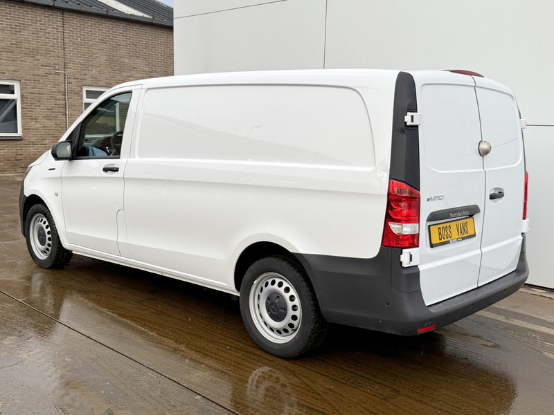 Mercedes-Benz eVito 112 Elektrisch 66kWh 280km WLTP Snelladen Climate Control Camera Parkeersensoren voor achter Stoelverwarming - Väike kaubik, Elektrikaubik: pilt 2 Mercedes-Benz eVito 112 Elektrisch 66kWh 280km WLTP Snelladen Climate Control Camera Parkeersensoren voor achter Stoelverwarming - Väike kaubik, Elektrikaubik: pilt 2