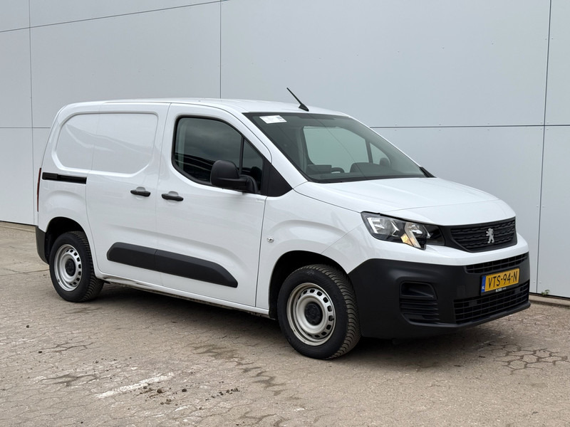 Peugeot Partner 1.5 HDI 102PK L1H1 Climate Control Cruise Control Apple Carplay Parkeersensoren - Väike kaubik: pilt 4 Peugeot Partner 1.5 HDI 102PK L1H1 Climate Control Cruise Control Apple Carplay Parkeersensoren - Väike kaubik: pilt 4