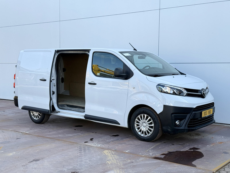 Toyota ProAce Long Worker 2.0 D4-D 145PK Long Worker Climate Control Cruise Control Camera Parkeersensoren - Väike kaubik: pilt 5 Toyota ProAce Long Worker 2.0 D4-D 145PK Long Worker Climate Control Cruise Control Camera Parkeersensoren - Väike kaubik: pilt 5