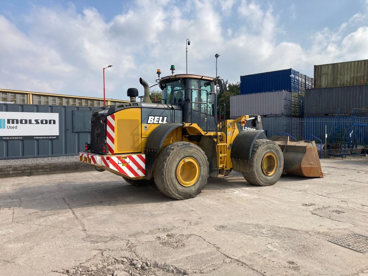 Bell L2106E - Rataslaadur: pilt 5 Bell L2106E - Rataslaadur: pilt 5