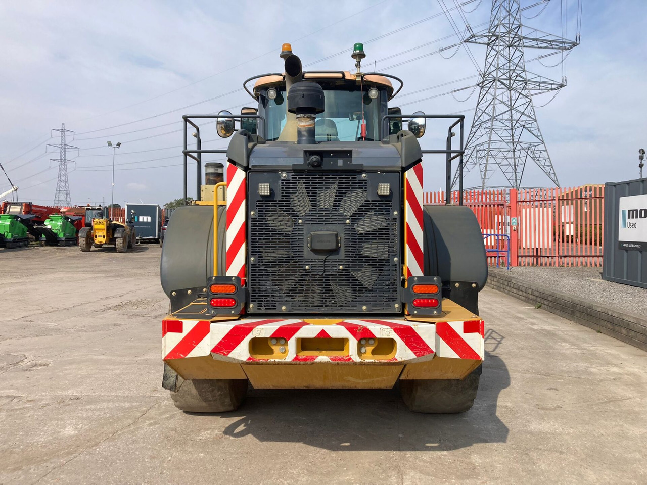 Bell L2106E - Rataslaadur: pilt 4 Bell L2106E - Rataslaadur: pilt 4