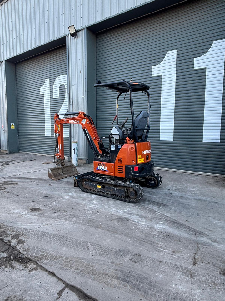 Hitachi ZX19U-6 - Miniekskavaator: pilt 3 Hitachi ZX19U-6 - Miniekskavaator: pilt 3
