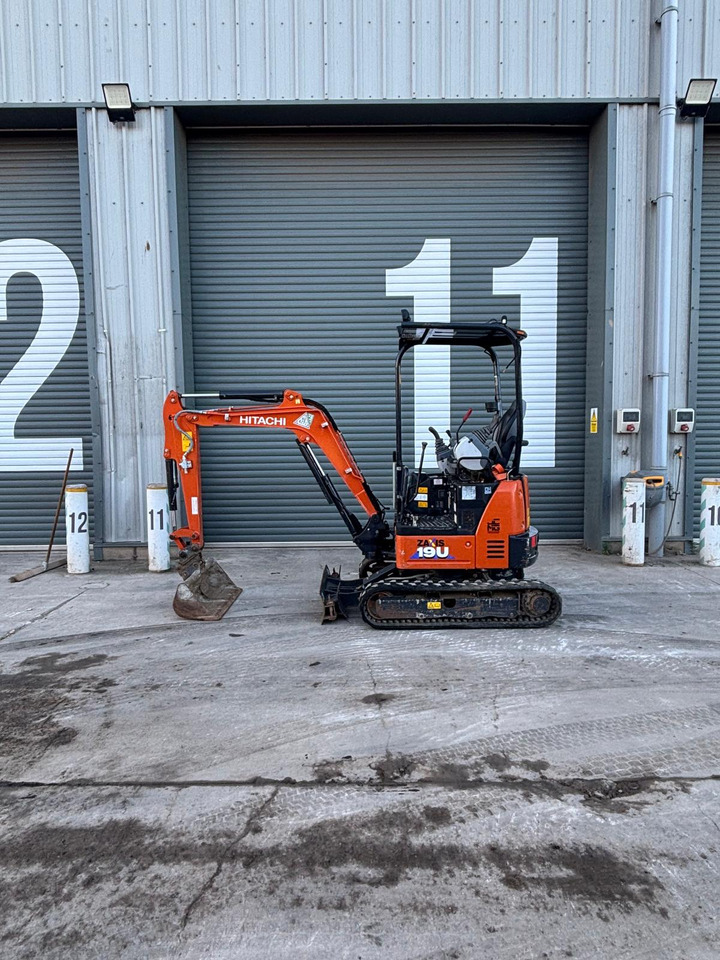 Hitachi ZX19U-6 - Miniekskavaator: pilt 2 Hitachi ZX19U-6 - Miniekskavaator: pilt 2
