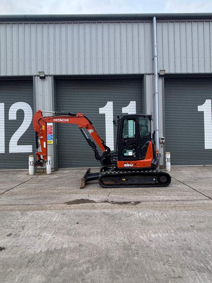 Hitachi ZX55U-6 CLR - Miniekskavaator: pilt 2 Hitachi ZX55U-6 CLR - Miniekskavaator: pilt 2