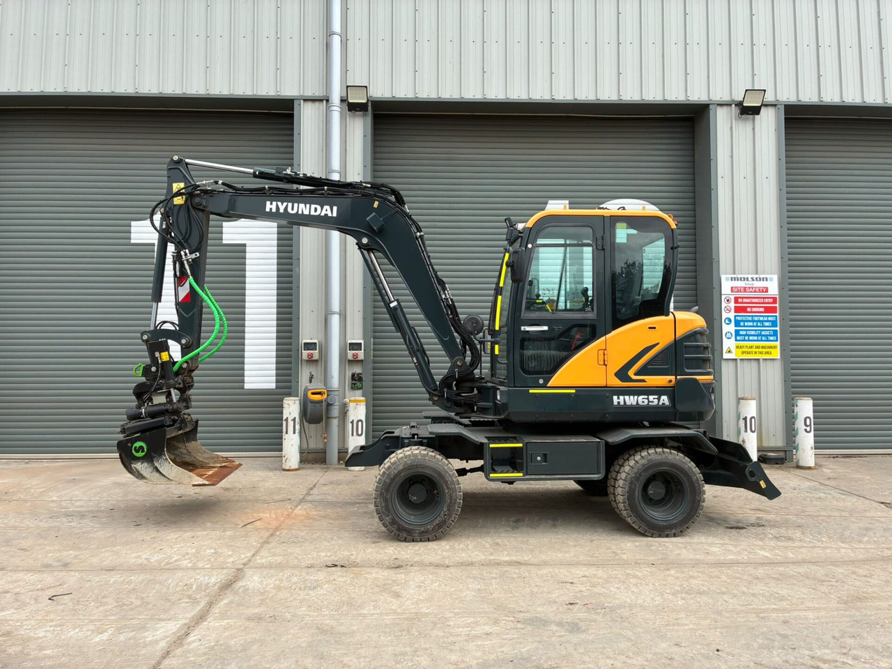 Hyundai HW65AH Ex Demo - Ratastel ekskavaator: pilt 2 Hyundai HW65AH Ex Demo - Ratastel ekskavaator: pilt 2