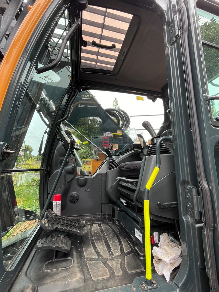 Lintekskavaator Hyundai HX235 LCR DZ 15M High Reach: pilt 12