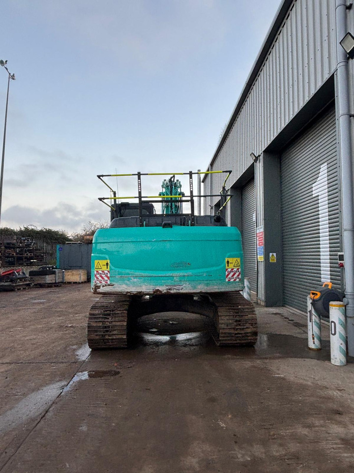 Kobelco SK210LC-10 - Lintekskavaator: pilt 4 Kobelco SK210LC-10 - Lintekskavaator: pilt 4