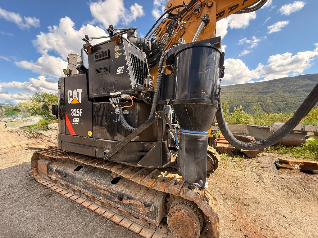 Ekskavaator CAT 325 FL CR: pilt 16