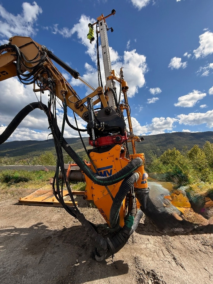 Ekskavaator CAT 325 FL CR: pilt 18