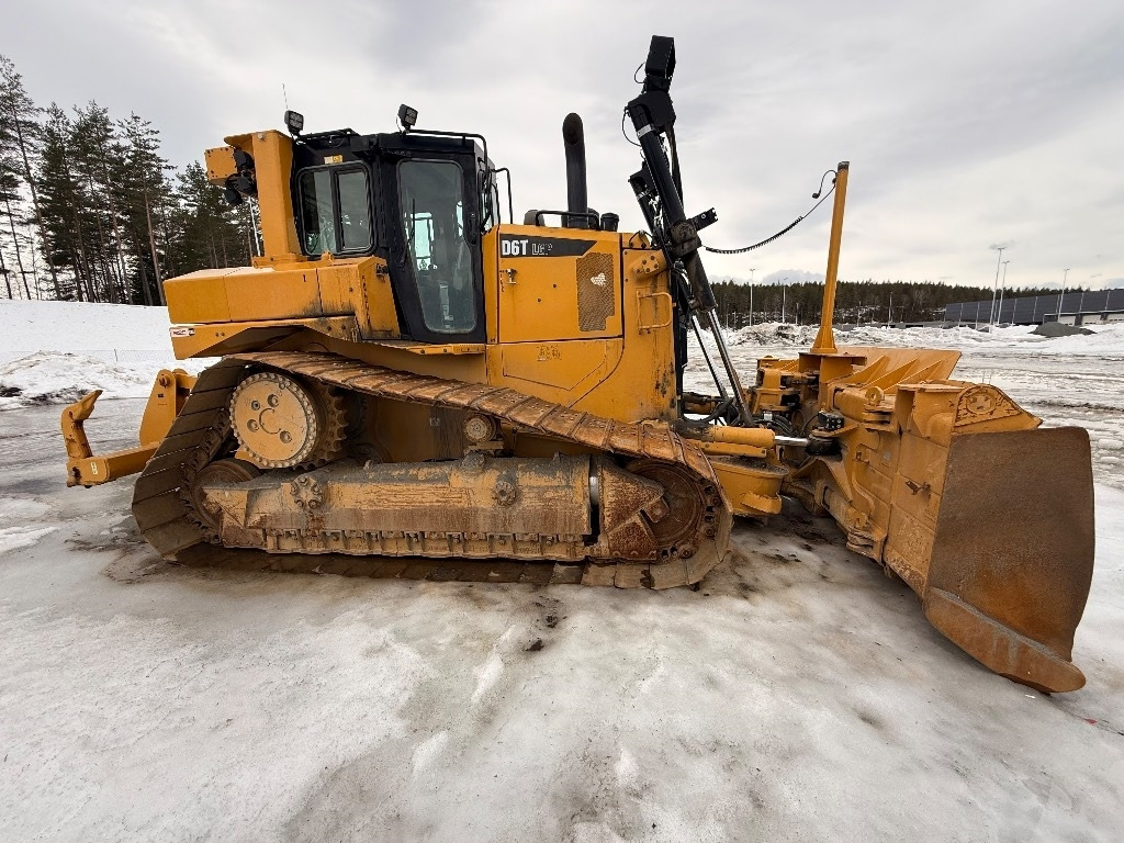 CAT D 6 T LGP - Buldooser: pilt 2 CAT D 6 T LGP - Buldooser: pilt 2