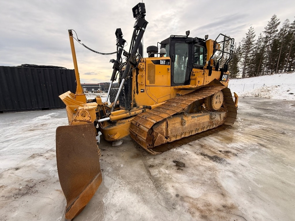 CAT D 6 T LGP - Buldooser: pilt 1 CAT D 6 T LGP - Buldooser: pilt 1