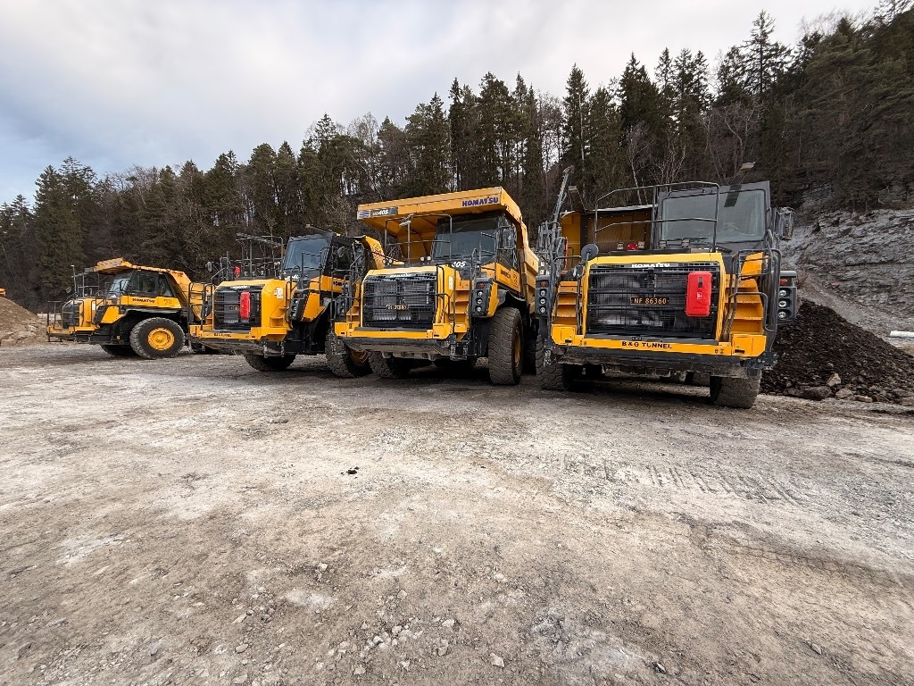 Komatsu HD 405 - 8E0 - Kastiga kallur/ Kiviveoauto: pilt 5 Komatsu HD 405 - 8E0 - Kastiga kallur/ Kiviveoauto: pilt 5