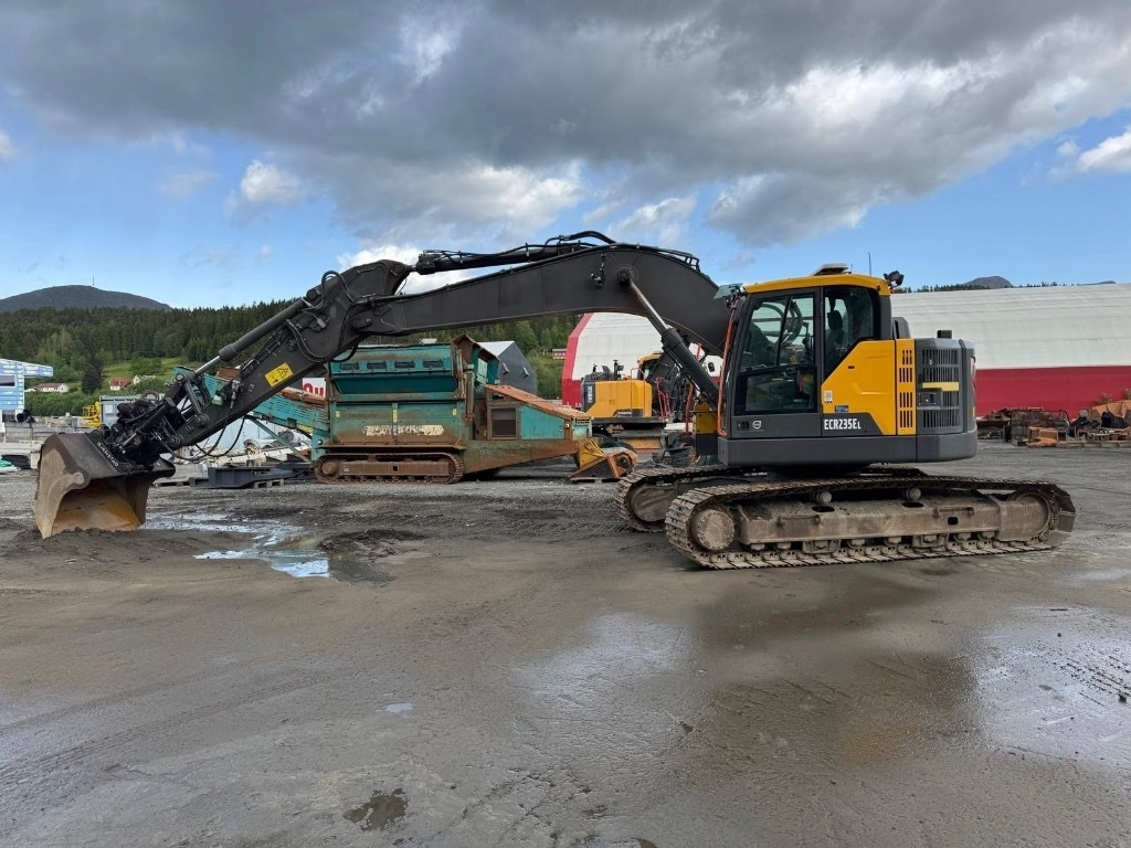 Volvo ECR 235 E - Lintekskavaator: pilt 3 Volvo ECR 235 E - Lintekskavaator: pilt 3