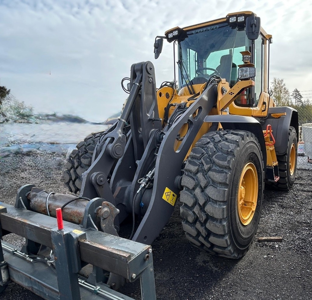 Volvo L 90 H - Rataslaadur: pilt 2 Volvo L 90 H - Rataslaadur: pilt 2