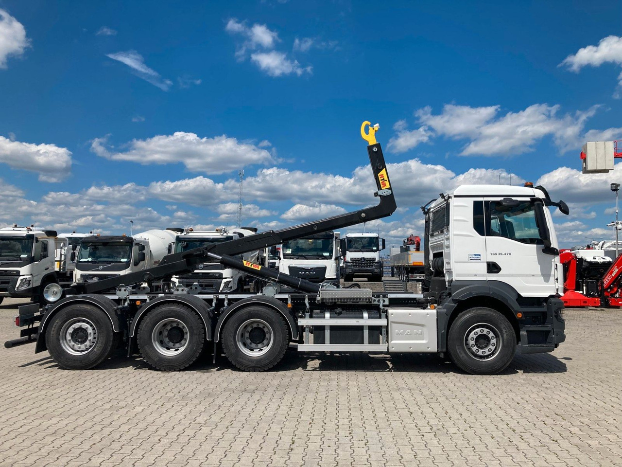 MAN TGS 35.480 TRIDEM HYVA 26-62-SKZ - Konkstõstukiga veoauto: pilt 3 MAN TGS 35.480 TRIDEM HYVA 26-62-SKZ - Konkstõstukiga veoauto: pilt 3