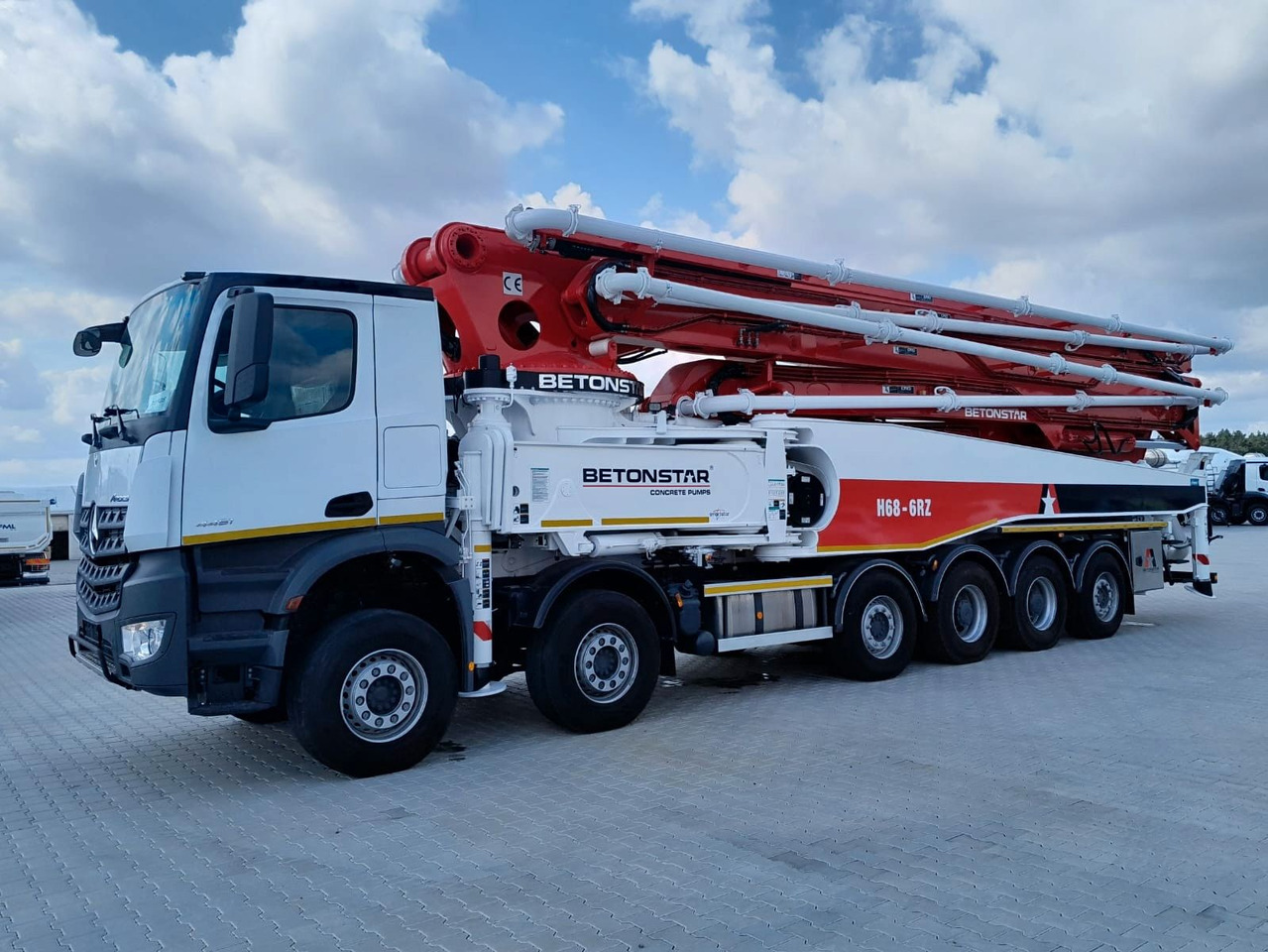 Mercedes-Benz AROCS 4451 BETONSTAR H68.20-6RZ - Betoonipump: pilt 2 Mercedes-Benz AROCS 4451 BETONSTAR H68.20-6RZ - Betoonipump: pilt 2