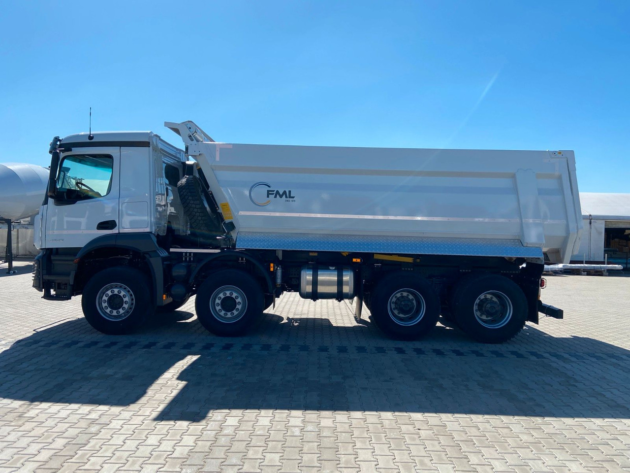 Mercedes-Benz Arocs 4542 8x4 AUTOMAT EURO 3 FML KIPPER - Kallurauto: pilt 5 Mercedes-Benz Arocs 4542 8x4 AUTOMAT EURO 3 FML KIPPER - Kallurauto: pilt 5
