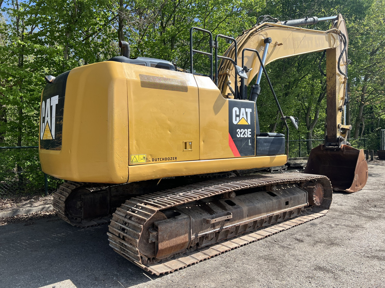 CATERPILLAR 323E - Lintekskavaator: pilt 4 CATERPILLAR 323E - Lintekskavaator: pilt 4
