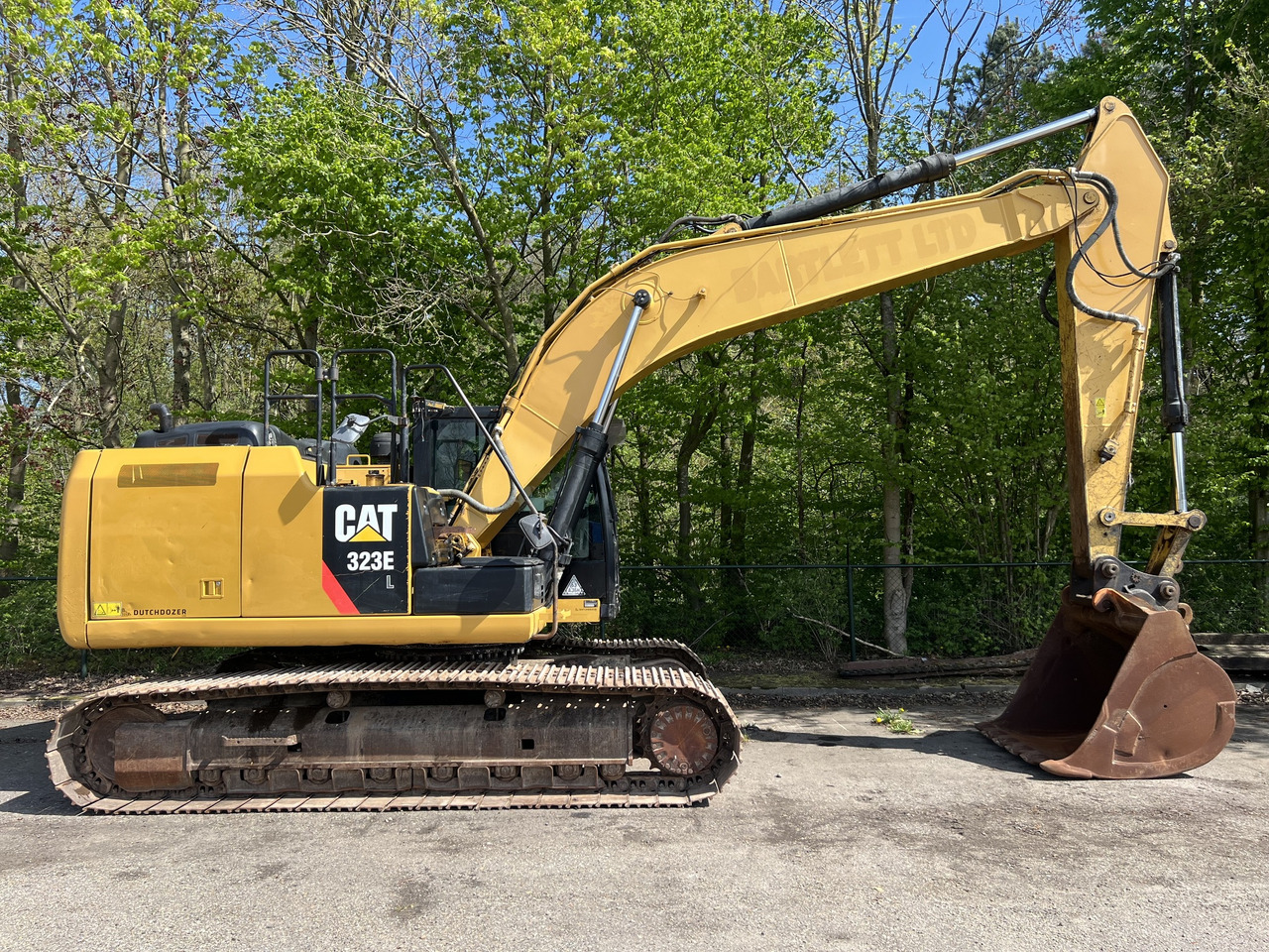 CATERPILLAR 323E - Lintekskavaator: pilt 5 CATERPILLAR 323E - Lintekskavaator: pilt 5