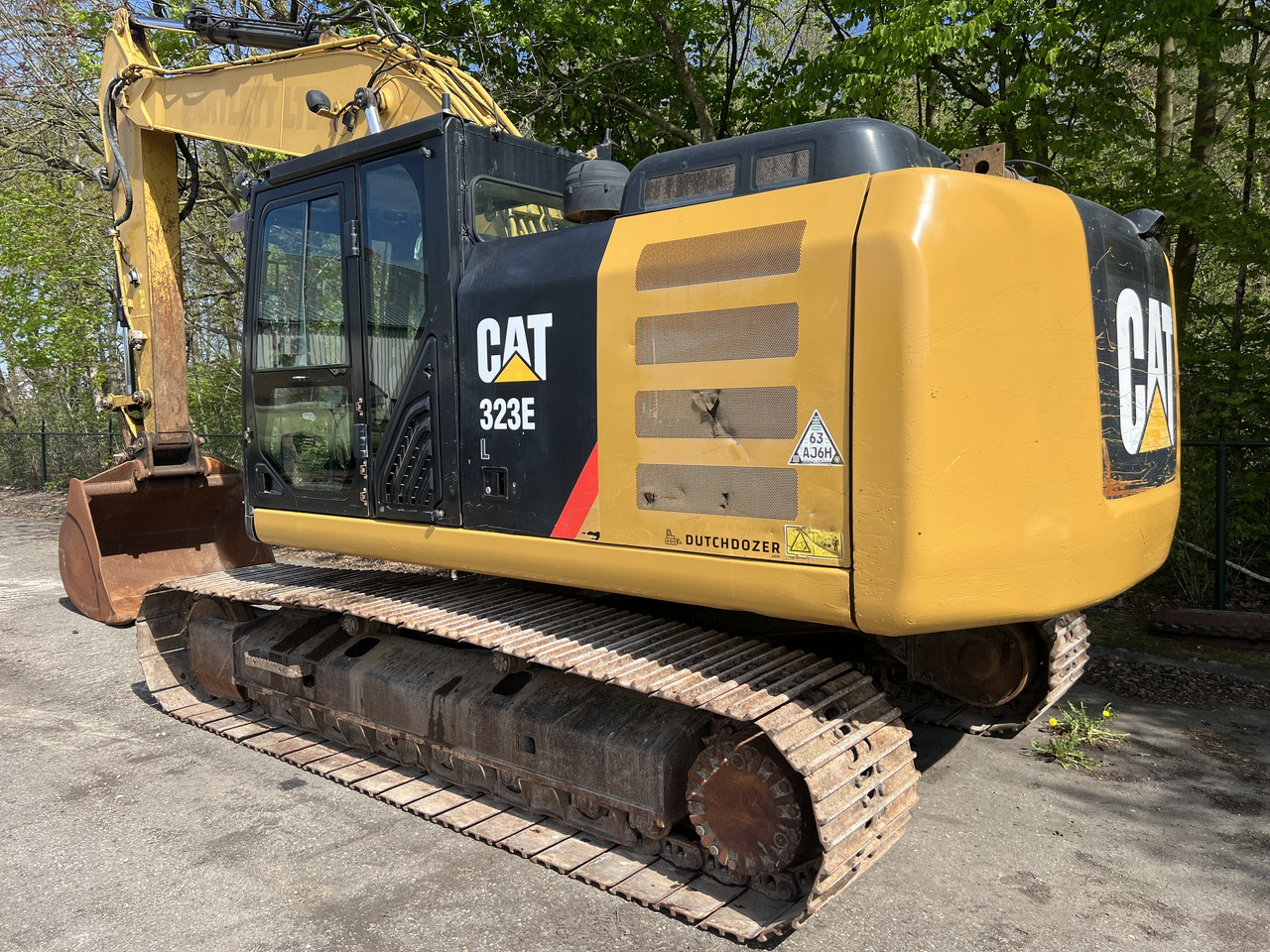CATERPILLAR 323E - Lintekskavaator: pilt 3 CATERPILLAR 323E - Lintekskavaator: pilt 3