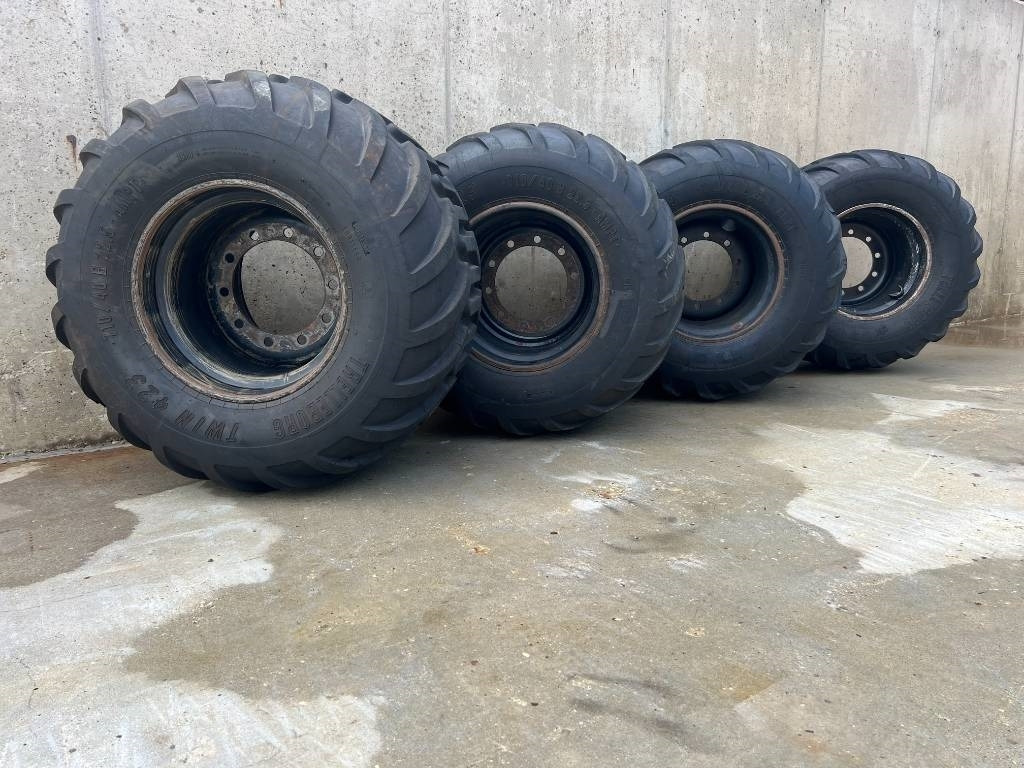 Trelleborg 710/40B22.5 AMPT - Rehv - Ehitusmasinad: pilt 1 Trelleborg 710/40B22.5 AMPT - Rehv - Ehitusmasinad: pilt 1