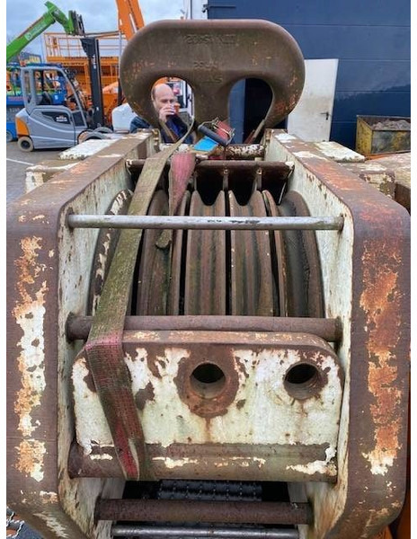Terex Demag 160t hook block - Kraana-manipulaator - Ehitusmasinad: pilt 1 Terex Demag 160t hook block - Kraana-manipulaator - Ehitusmasinad: pilt 1