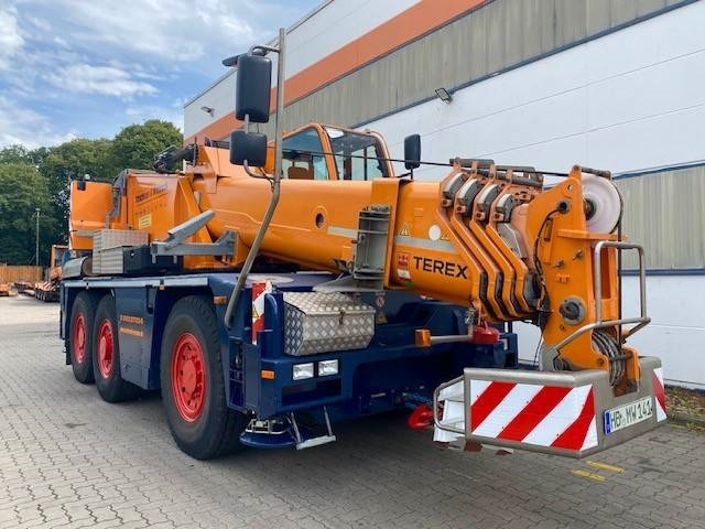 Terex Demag AC 40-1 - Maastikukraana: pilt 1 Terex Demag AC 40-1 - Maastikukraana: pilt 1