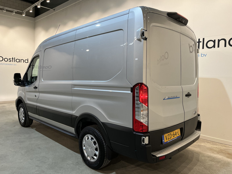 Kaubik, Elektrikaubik Ford E-Transit 350 L2H2 Trend 68 kWh 184 PK / 100% elektrisch !! / Airco / Cruise Control / CarPlay / Camera / Navigatie / 3-Zits / 900 KM !! Z.G.A.N. !: pilt 15