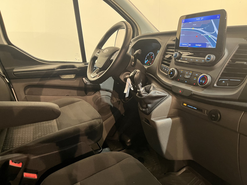 Ford Transit Custom 300 2.0 TDCI L2H1 Trend / Servicebus / Bott Inrichting / Euro 6 / Airco / CarPlay / Camera / Navigatie / 3-Zits - Väike kaubik: pilt 3 Ford Transit Custom 300 2.0 TDCI L2H1 Trend / Servicebus / Bott Inrichting / Euro 6 / Airco / CarPlay / Camera / Navigatie / 3-Zits - Väike kaubik: pilt 3