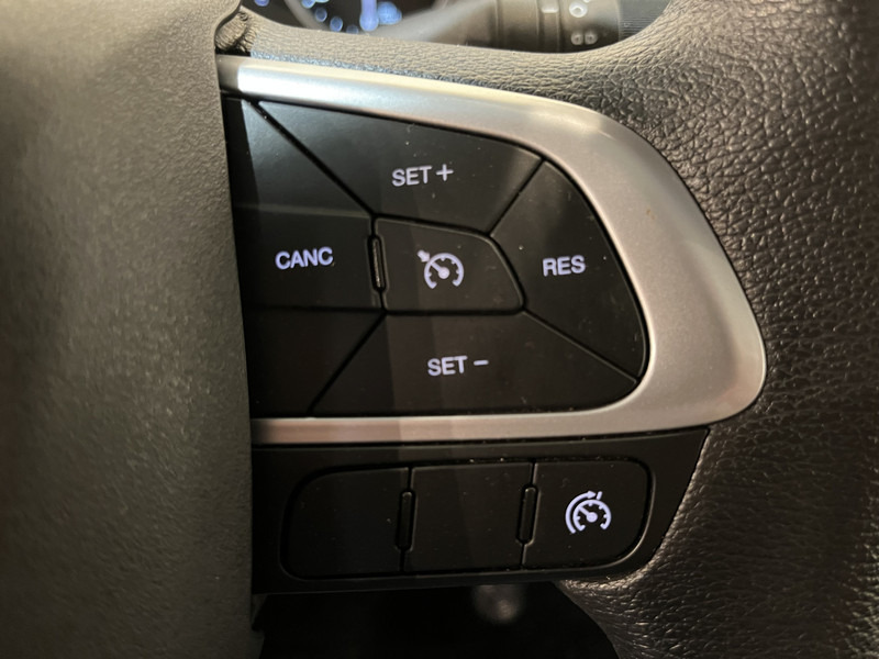 Tarbesõiduk furgoon Iveco Daily 35S18 3.0 BE Clixtar Automaat Bakwagen met Laadklep / Laadvermogen 3.060 KG / Euro 6 / Luchtvering / Airco / Camera / CarPlay / Cruise Control /: pilt 14