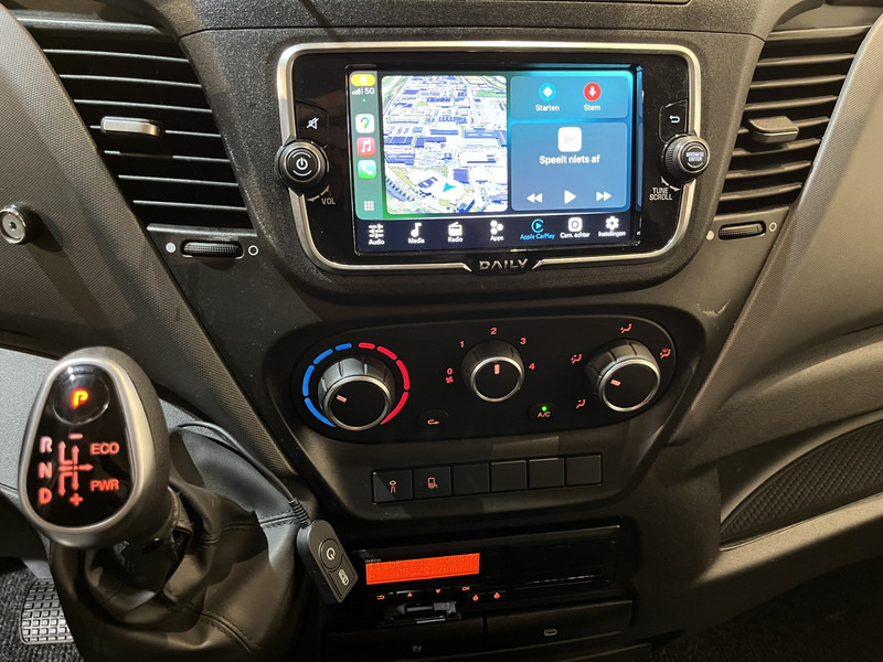Tarbesõiduk furgoon Iveco Daily 35S18 3.0 BE Clixtar Automaat Bakwagen met Laadklep / Laadvermogen 3.060 KG / Euro 6 / Luchtvering / Airco / Camera / CarPlay / Cruise Control /: pilt 9