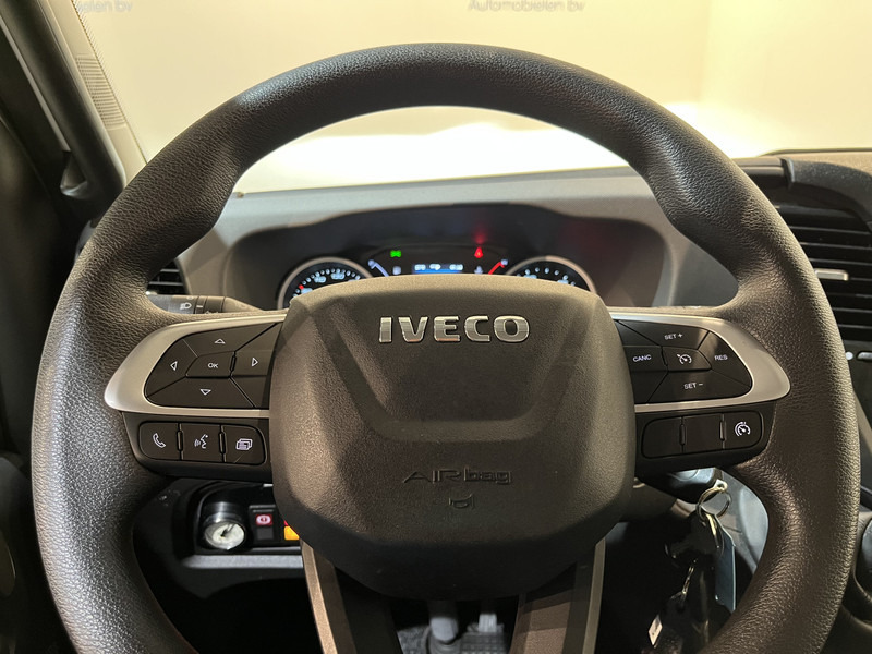 Tarbesõiduk furgoon Iveco Daily 35S18 3.0 BE Clixtar Automaat Bakwagen met Laadklep / Laadvermogen 3.060 KG / Euro 6 / Luchtvering / Airco / Camera / CarPlay / Cruise Control /: pilt 11