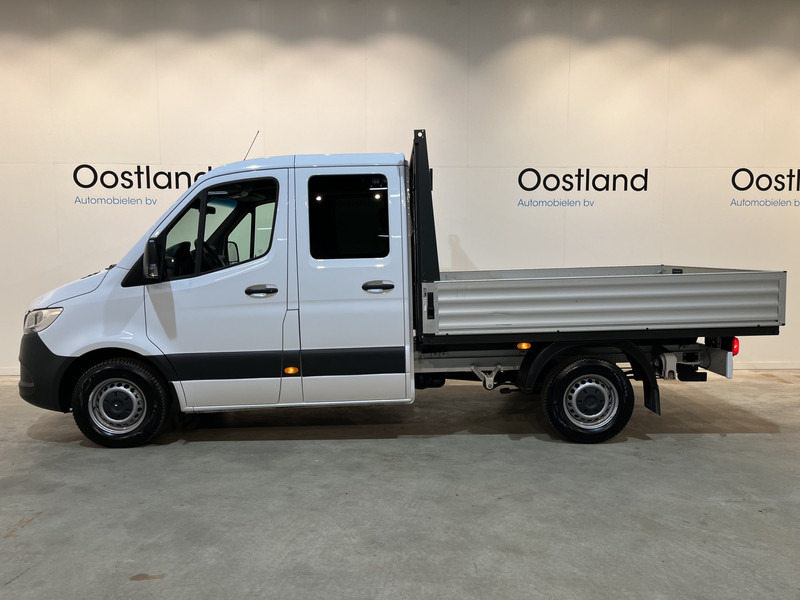 Mercedes-Benz Sprinter 315 CDI L2 RWD DC Dubbel Cabine Open Laadbak / Euro 6 / Trekhaak 3500 KG / Airco / 10.900 KM !! / BPM VRIJ !! - Madelauto, Meeskonnaauto: pilt 4 Mercedes-Benz Sprinter 315 CDI L2 RWD DC Dubbel Cabine Open Laadbak / Euro 6 / Trekhaak 3500 KG / Airco / 10.900 KM !! / BPM VRIJ !! - Madelauto, Meeskonnaauto: pilt 4