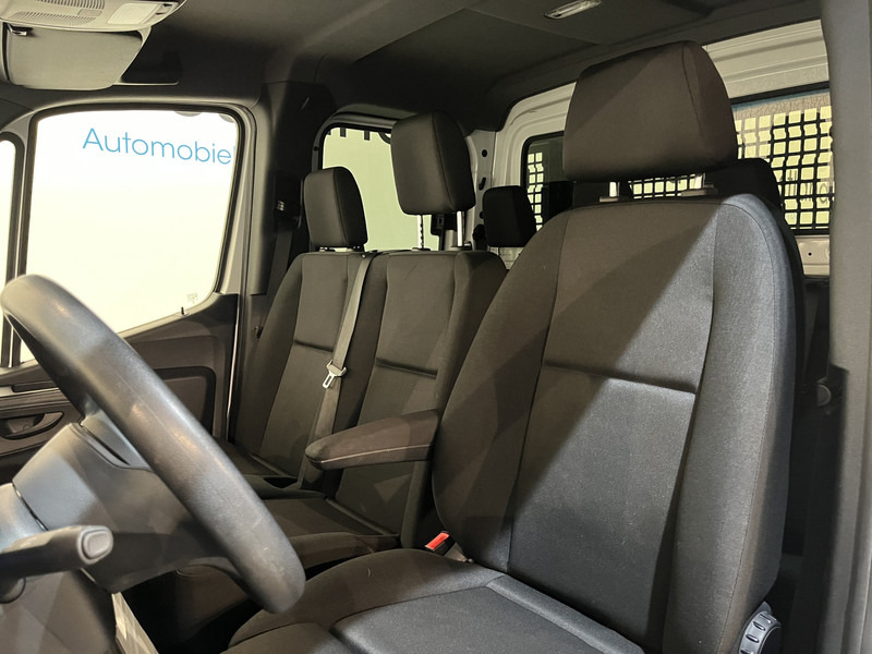 Mercedes-Benz Sprinter 315 CDI L2 RWD DC Dubbel Cabine Open Laadbak / Euro 6 / Trekhaak 3500 KG / Airco / 12.000 KM !! / BPM VRIJ !! - Madelauto, Meeskonnaauto: pilt 5 Mercedes-Benz Sprinter 315 CDI L2 RWD DC Dubbel Cabine Open Laadbak / Euro 6 / Trekhaak 3500 KG / Airco / 12.000 KM !! / BPM VRIJ !! - Madelauto, Meeskonnaauto: pilt 5