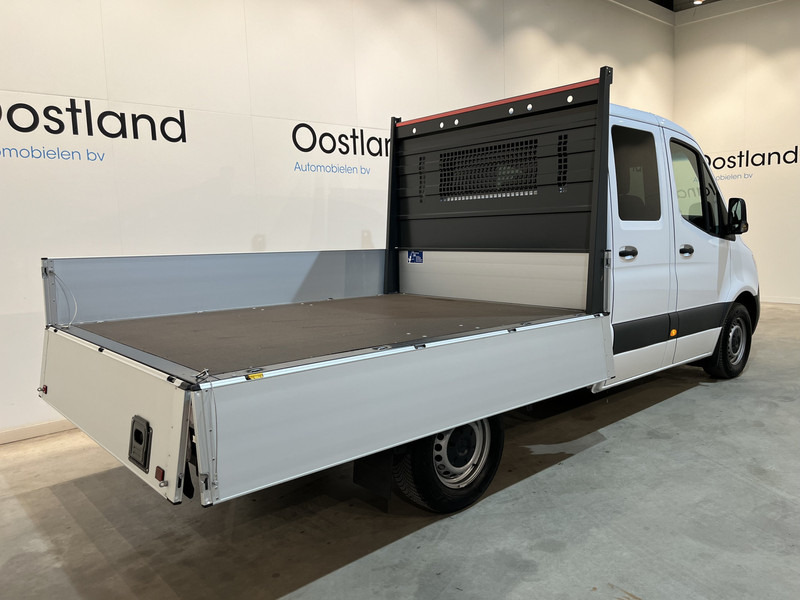 Mercedes-Benz Sprinter 315 CDI L2 RWD DC Dubbel Cabine Open Laadbak / Euro 6 / Trekhaak 3500 KG / Airco / DC 7 Pers. 650 KM !! / BPM VRIJ !! - Madelauto, Meeskonnaauto: pilt 4 Mercedes-Benz Sprinter 315 CDI L2 RWD DC Dubbel Cabine Open Laadbak / Euro 6 / Trekhaak 3500 KG / Airco / DC 7 Pers. 650 KM !! / BPM VRIJ !! - Madelauto, Meeskonnaauto: pilt 4