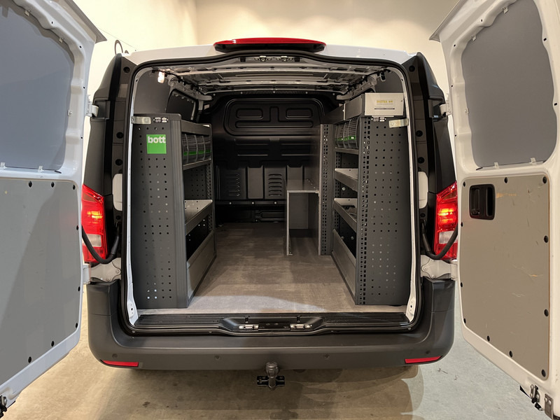 Mercedes-Benz Vito 116 CDI RWD Servicebus / Bott Inrichting / Euro 6 / Schuifdeur L + R / Airco / Cruise Control / Trekhaak / Camera / Navigatie / BPM VRIJ !! - Väike kaubik: pilt 2 Mercedes-Benz Vito 116 CDI RWD Servicebus / Bott Inrichting / Euro 6 / Schuifdeur L + R / Airco / Cruise Control / Trekhaak / Camera / Navigatie / BPM VRIJ !! - Väike kaubik: pilt 2