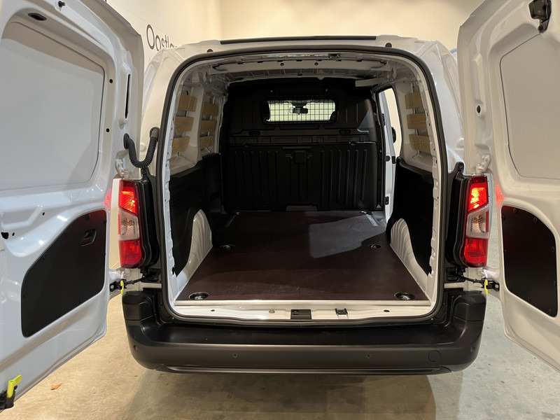 Peugeot e-Partner Premium Long 50 kWh / 100% Elektrisch / Airco / Cruise Control / PDC / Navigatie / CarPlay/ 2.500 KM !! - Väike kaubik, Elektrikaubik: pilt 5 Peugeot e-Partner Premium Long 50 kWh / 100% Elektrisch / Airco / Cruise Control / PDC / Navigatie / CarPlay/ 2.500 KM !! - Väike kaubik, Elektrikaubik: pilt 5