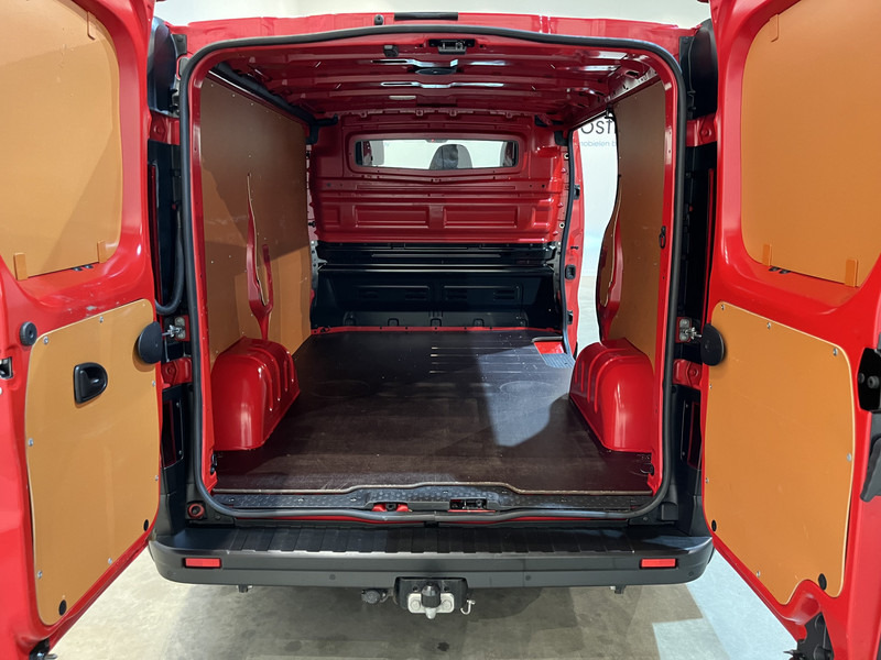 Renault Trafic 2.0 dCi 170 PK L1H1 / Euro 6 / Airco / Cruise Control / PDC / CarPlay / Navigatie / Trekhaak / LED / 3-Zits - Väike kaubik: pilt 5 Renault Trafic 2.0 dCi 170 PK L1H1 / Euro 6 / Airco / Cruise Control / PDC / CarPlay / Navigatie / Trekhaak / LED / 3-Zits - Väike kaubik: pilt 5