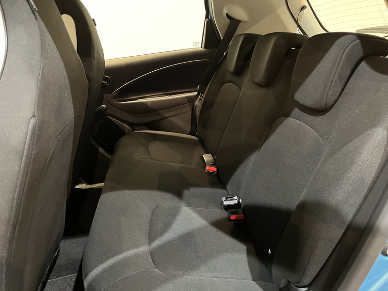 Renault ZOE R110 Life 52 kWh (Accuhuur) / Carplay / Airco / Cruise Control / 100% elektrisch / 31.200 KM !! Prijs ex BTW € 7.850,- - Luukpära: pilt 5 Renault ZOE R110 Life 52 kWh (Accuhuur) / Carplay / Airco / Cruise Control / 100% elektrisch / 31.200 KM !! Prijs ex BTW € 7.850,- - Luukpära: pilt 5
