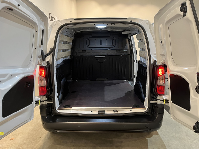 Toyota PROACE CITY Electric Live 50 kWh / 100% elektrisch !! / CCS Snellader / Airco / Cruise Control / CarPlay / Navigatie / Camera / 6.200 KM !! Z.G.A.N. / BPM VRIJ !! - Väike kaubik, Elektrikaubik: pilt 5 Toyota PROACE CITY Electric Live 50 kWh / 100% elektrisch !! / CCS Snellader / Airco / Cruise Control / CarPlay / Navigatie / Camera / 6.200 KM !! Z.G.A.N. / BPM VRIJ !! - Väike kaubik, Elektrikaubik: pilt 5