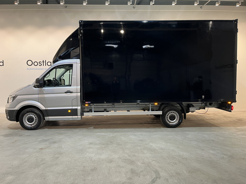 Volkswagen Crafter 35 2.0 TDI 140 pk Bakwagen 2.41 Mtr. H / Meubelbak / Euro 6 / Airco / Cruise Control / CarPlay / 23.400 KM !! - Tarbesõiduk furgoon: pilt 2 Volkswagen Crafter 35 2.0 TDI 140 pk Bakwagen 2.41 Mtr. H / Meubelbak / Euro 6 / Airco / Cruise Control / CarPlay / 23.400 KM !! - Tarbesõiduk furgoon: pilt 2