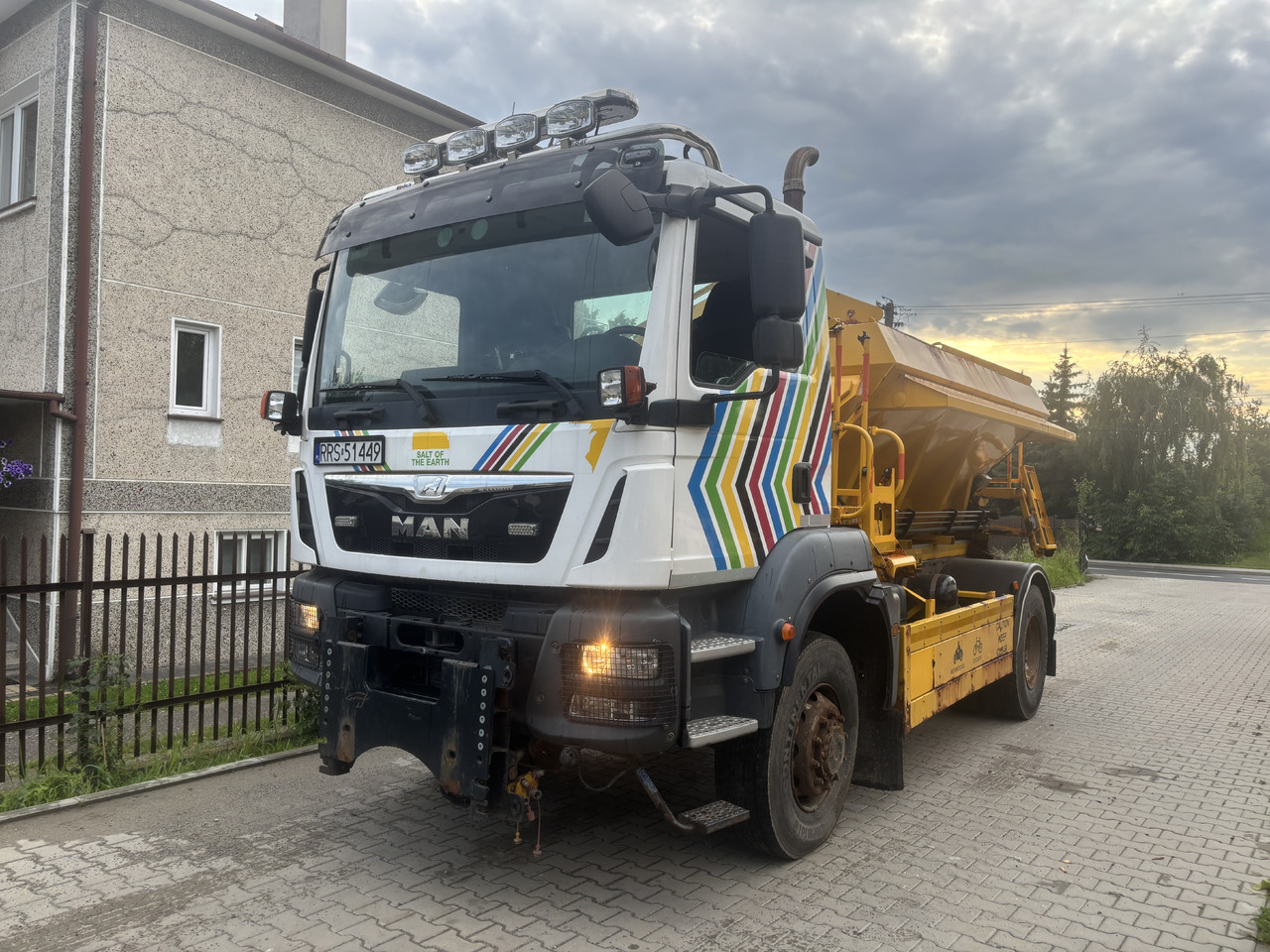 MAN TGM 18.290 4X4 BB GRITTER/SPREADER/PLOUGH - Lumekoristusmasina: pilt 1 MAN TGM 18.290 4X4 BB GRITTER/SPREADER/PLOUGH - Lumekoristusmasina: pilt 1