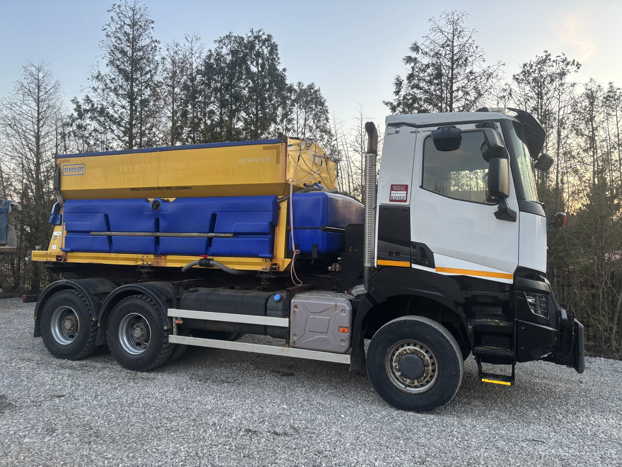 RENAULT K380 6x6 K380 6x6 SCHMIDT STRATOS III GRITTER/SPREADER PLOUGH - Lumekoristusmasina: pilt 4 RENAULT K380 6x6 K380 6x6 SCHMIDT STRATOS III GRITTER/SPREADER PLOUGH - Lumekoristusmasina: pilt 4