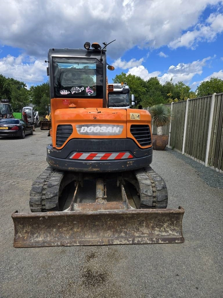 Doosan DX 62 R - Miniekskavaator: pilt 3 Doosan DX 62 R - Miniekskavaator: pilt 3
